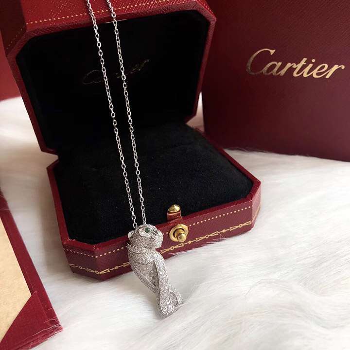 ネックレス 綺麗Cartier